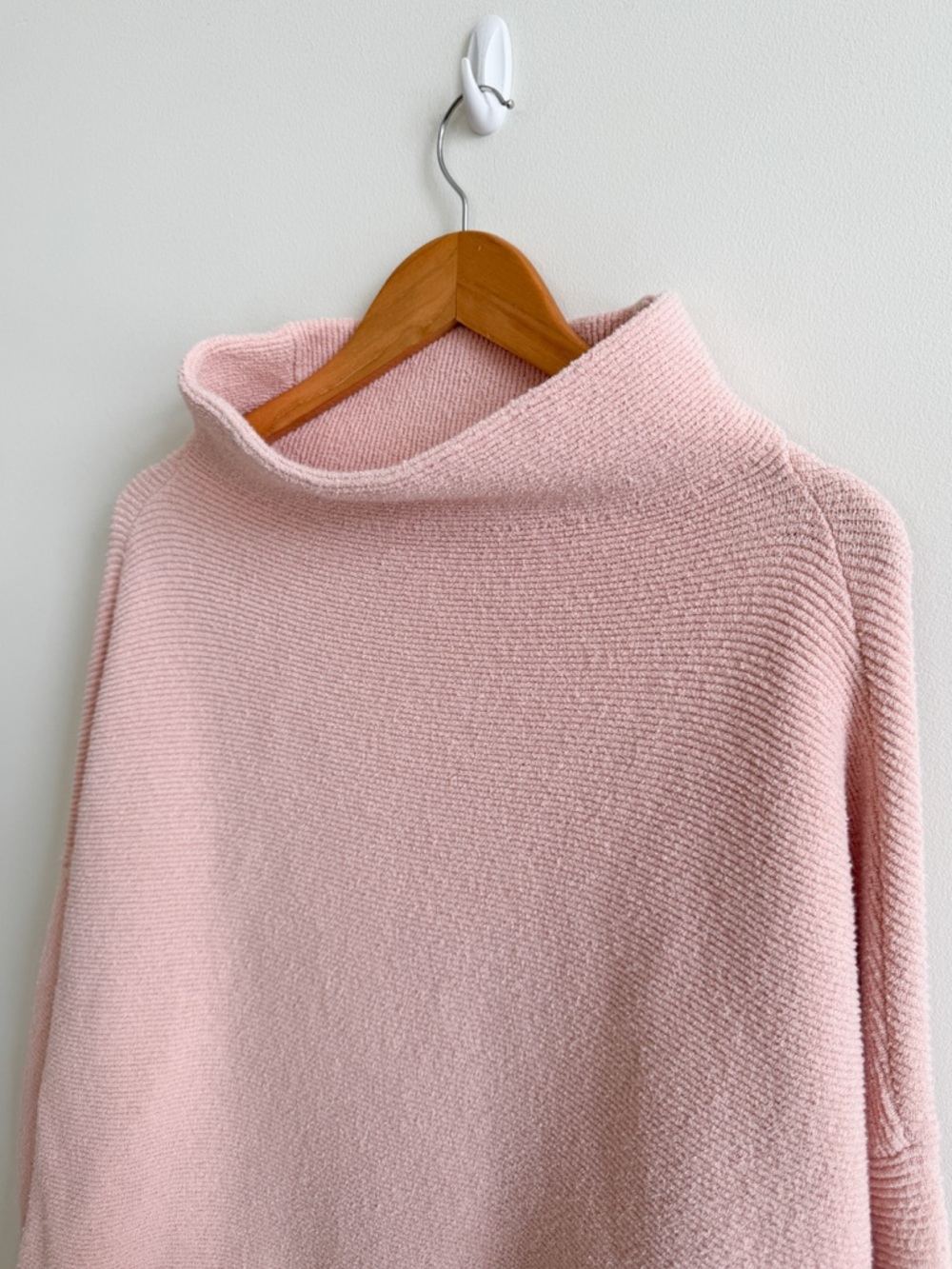FREE PEOPLE • Ottoman Slouchy Tunic in Pale Pink - Picture 3 of 8